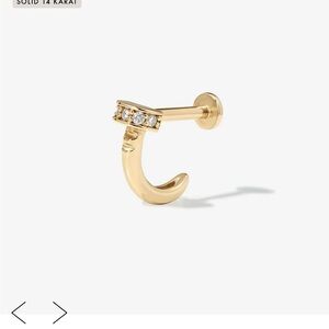 Adornmonde Bayle nail piercing